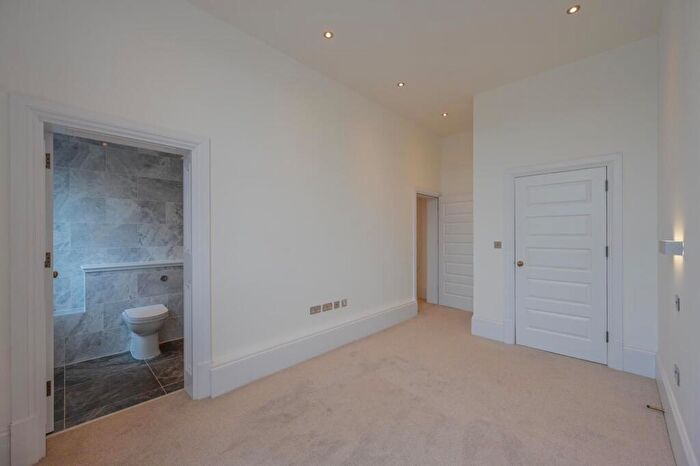 2 Bedroom Apartment To Rent In St. Marys Gate, Derby, DE1