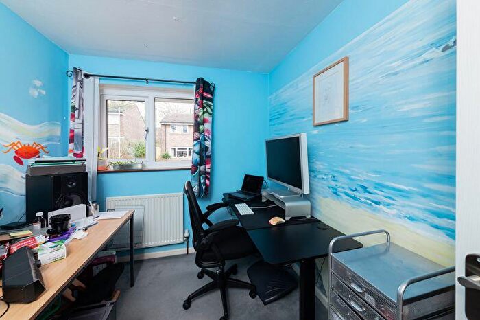 3 Bedroom Terraced House For Sale In Woodfield, Banbury, OX16