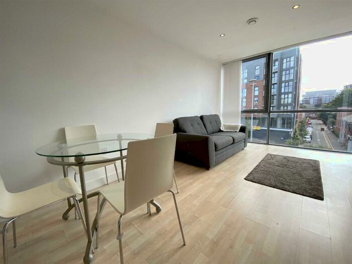 2 Bedroom Apartment To Rent In Transport House, The Crescent, M5