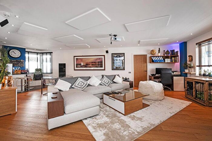 2 Bedroom Penthouse For Sale In Wick Lane, , Bow, London, E3