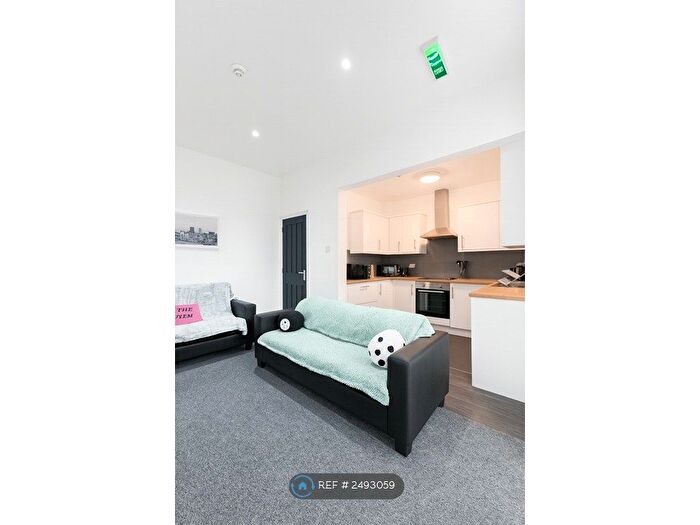 5 Bedroom Terraced House To Rent In Patterdale Road, Liverpool, L15