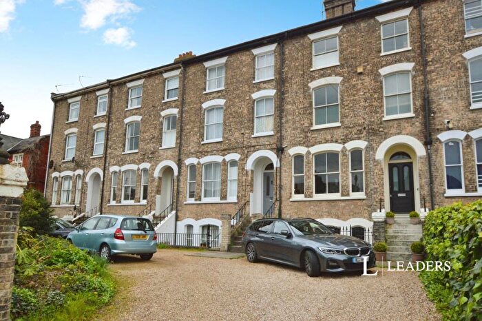 1 Bedroom Flat To Rent In Wellesley Road, Colchester, CO3