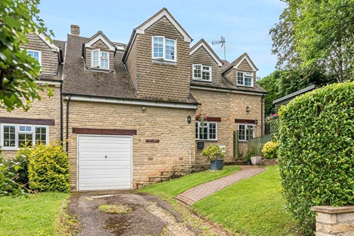 4 Bedroom End Of Terrace House For Sale In Finstock, Oxfordshire, OX7