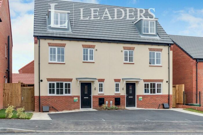 4 Bedroom Semi-Detached House To Rent In Baily Road, Loughborough, LE11