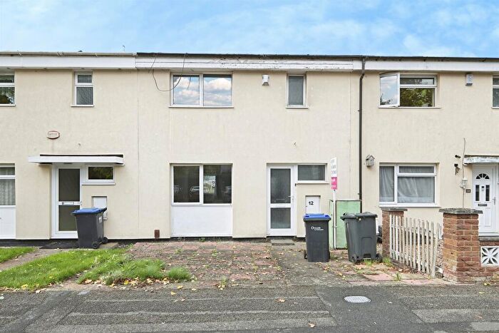 3 Bedroom Terraced House For Sale In Marshwell Court, Northampton, NN3