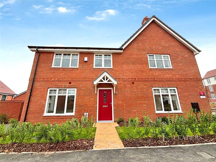 4 Bedroom Semi-Detached House To Rent In Carrington Way, Keresley End, Coventry, CV7
