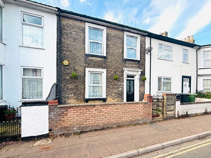 5 Bedroom Terraced House For Sale In Nelson Road North, Great Yarmouth, NR30