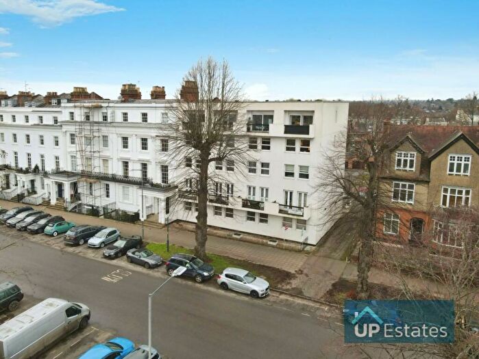 2 Bedroom Duplex To Rent In Beauchamp Avenue, Leamington Spa, CV32