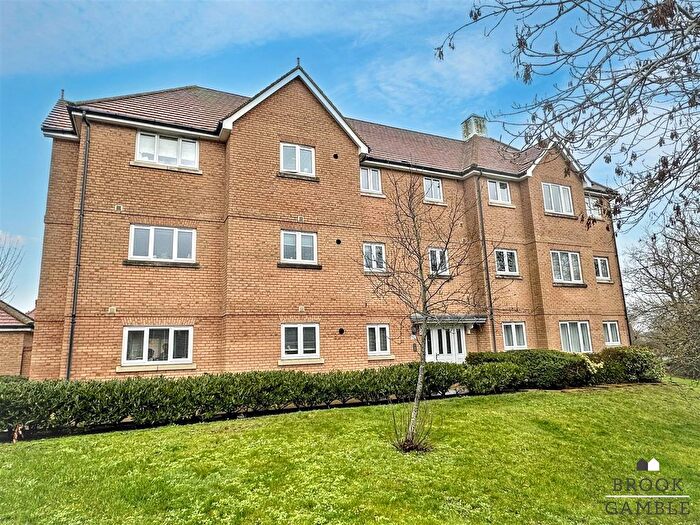 2 Bedroom Flat For Sale In Kensington Way, Polegate, BN26