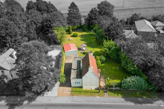 2 Bedroom Cottage For Sale In Oak Cottage, Chipping, Nr Buntingford, SG9