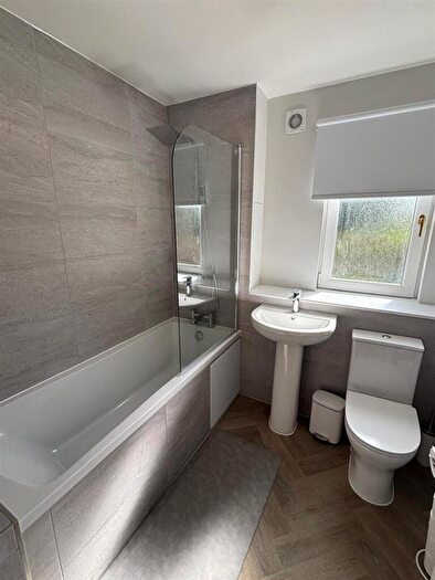 1 Bedroom Flat To Rent In Millhall Court, Plains, Airdrie, ML6