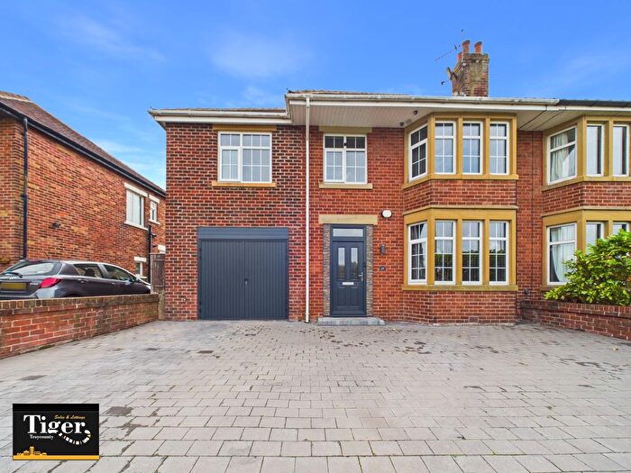 4 Bedroom Semi-Detached House For Sale In Grizedale Road, Blackpool, FY4