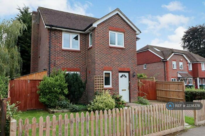 3 Bedroom Detached House To Rent In Arun Way, Horsham, RH13