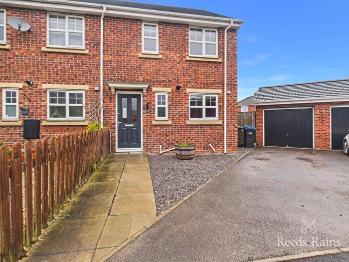 3 Bedroom End Of Terrace House To Rent In Garden Court, Sherburn, Durham, DH6