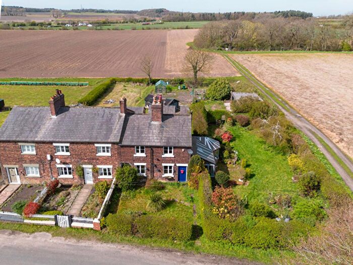 4 Bedroom End Of Terrace House For Sale In - Brookdale Cottages Coal Pit Lane Bickerstaffe Ormskirk, L39