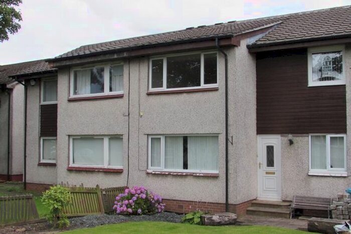2 Bedroom Flat To Rent In Earlston Crescent, Coatbridge, ML5