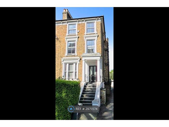 2 Bedroom Flat To Rent In Oxford Road North, London, W4