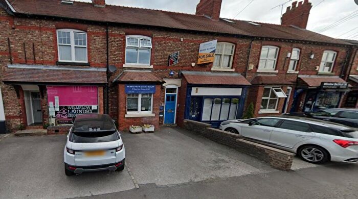 1 Bedroom Flat For Sale In Chapel Lane, Wilmslow, Cheshire, SK9