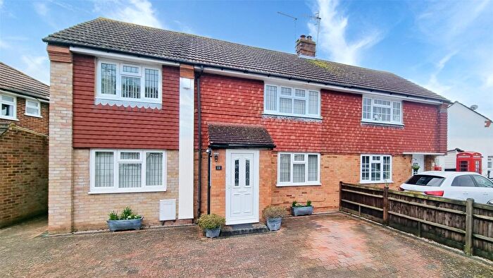 3 Bedroom Semi Detached House For Sale In Horley, Surrey, RH6