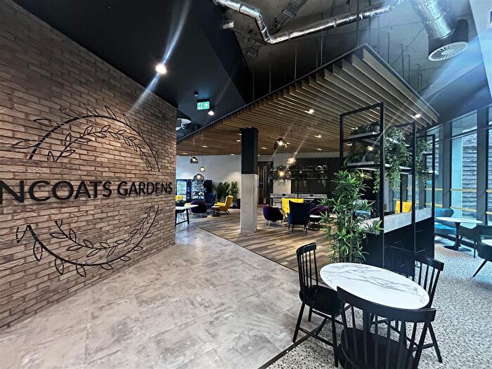 2 Bedroom Flat To Rent In Ancoats Gardens, City Centre, M4