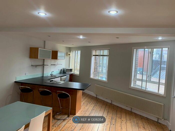 1 Bedroom Flat To Rent In Cowcross Street, London, EC1M