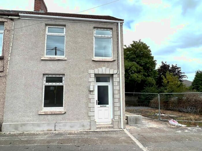 3 Bedroom End Of Terrace House To Rent In West Street, Gorseinon, Swansea, SA4