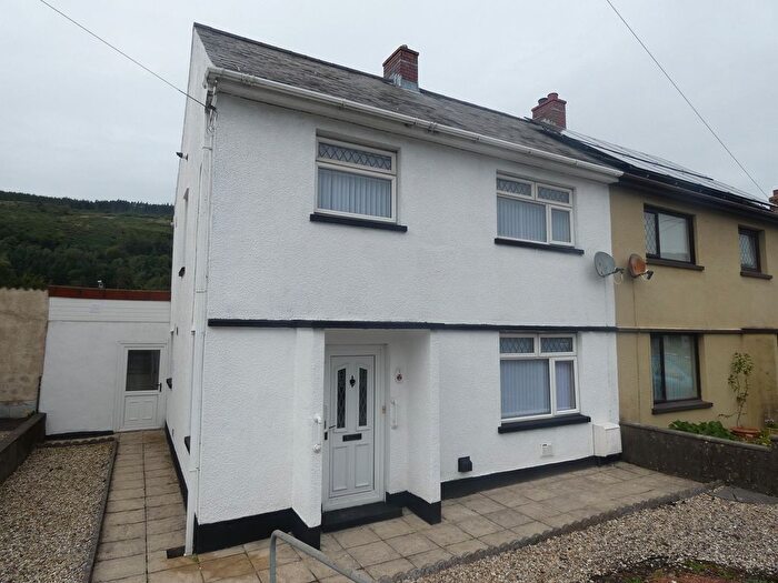 3 Bedroom Semi-Detached House To Rent In Ynysfach Avenue, Resolven, Neath ., SA11