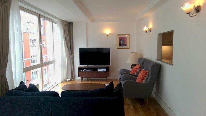 2 Bedroom Flat To Rent In Barrett Street, London, W1U