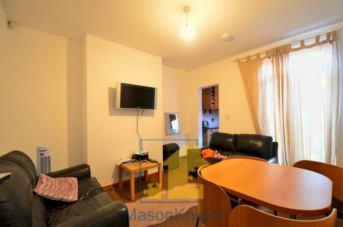 4 Bedroom Terraced House To Rent In &#; Pppw Stephens Rd, Selly Oak. -mins Walk To University Of Birmingham, B29