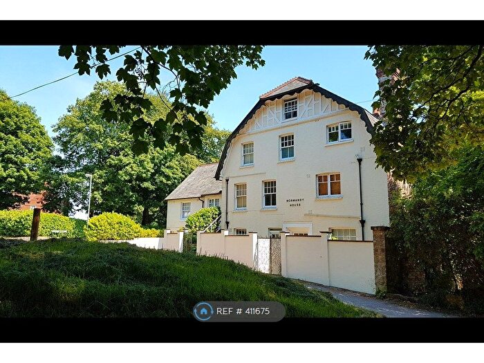 3 Bedroom Flat To Rent In Normandy House, Crowborough, TN6