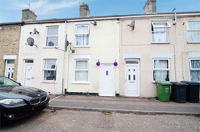 2 Bedroom Terraced House For Sale In Craig Street, Peterborough, PE1