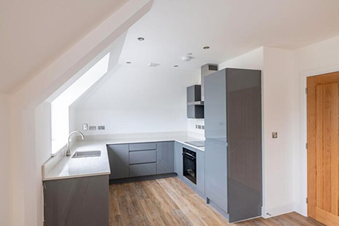 2 Bedroom Apartment To Rent In Brighton Road, Brighton Road, CR5