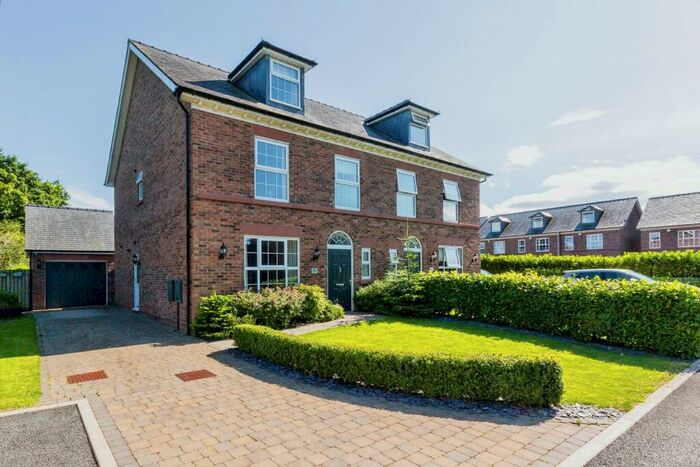 4 Bedroom Semi-Detached House For Sale In Ffordd Brenig, St. Asaph, Denbighshire, LL17