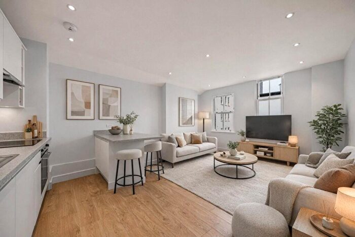 2 Bedroom Apartment To Rent In Manor Place, Sutton, SM1