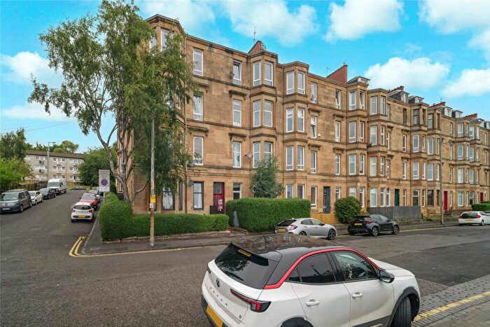 2 Bedroom Flat For Sale In Somerville Drive, Mount Florida, Glasgow, G42