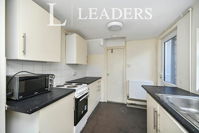 4 Bedroom House To Rent In Shaftesbury Road, Brighton, East Sussex, BN1