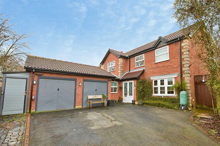 4 Bedroom Detached House For Sale In Meadowgrass Close, Littleover, Derby, DE23