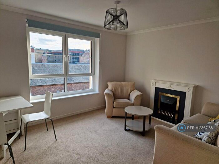 2 Bedroom Flat To Rent In Blandfield, Edinburgh, EH7