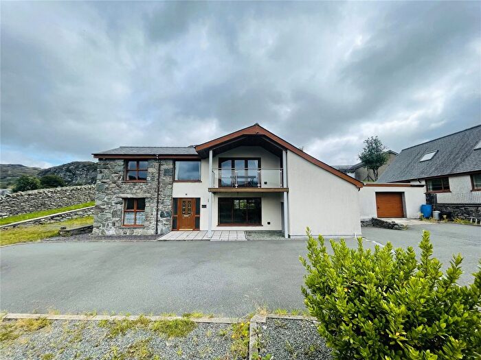 3 Bedroom Detached House For Sale In Tyddyn Gwyn, Manod, Blaenau Ffestiniog, Gwynedd, LL41