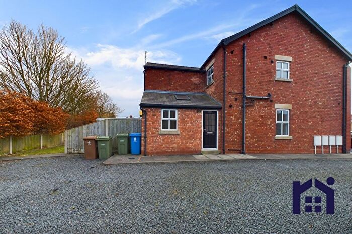 2 Bedroom Flat To Rent In Towngate, Eccleston, PR7