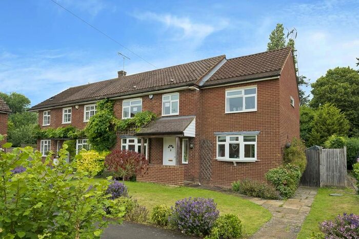 4 Bedroom Semi-Detached House To Rent In Winston Drive, Stoke D'abernon, Cobham, KT11