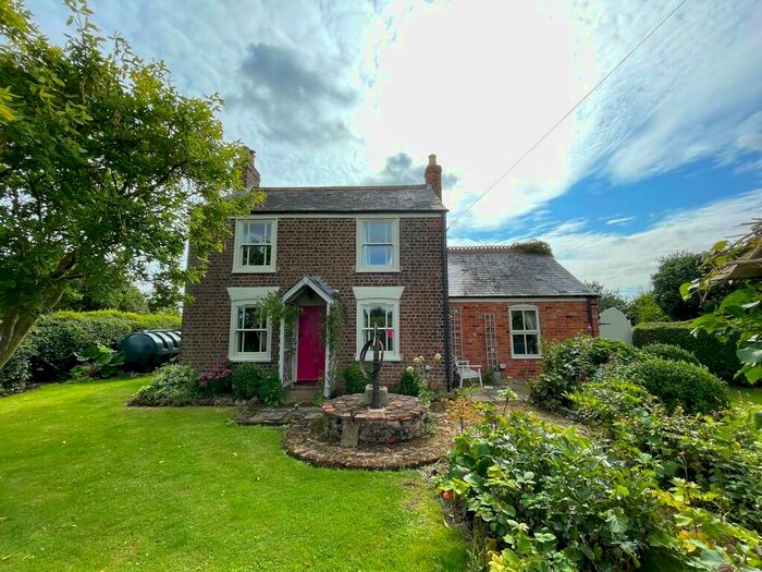 5 Bedroom Detached House For Sale In Broadgate, Weston, PE12