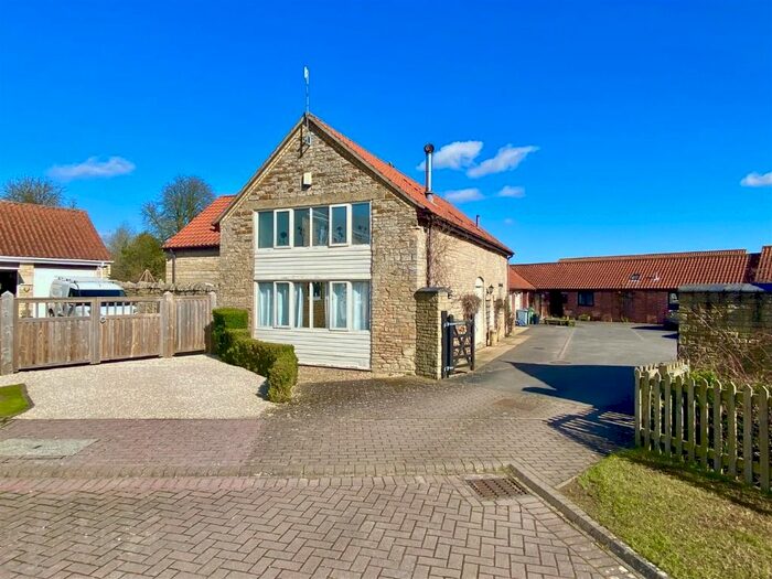 4 Bedroom Cottage For Sale In Fish Well Close, Skillington, NG33