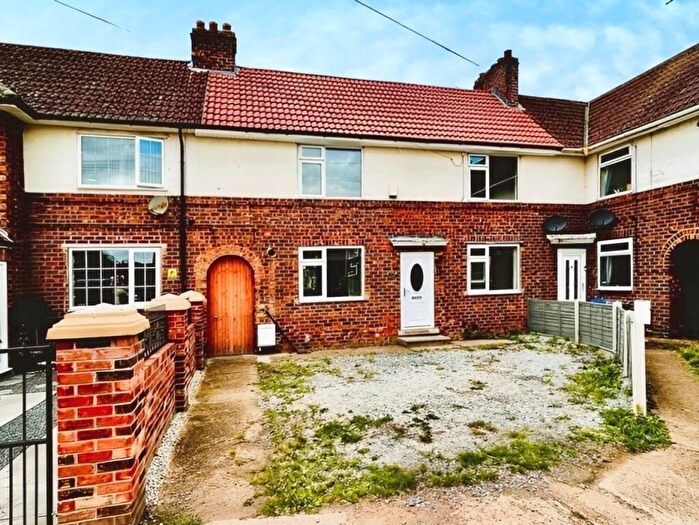 3 Bedroom Terraced House To Rent In Elm Place, Armthorpe, Doncaster, South Yorkshire, DN3