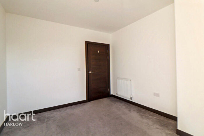 2 Bedroom Flat To Rent In Moore House, Harlow, CM20