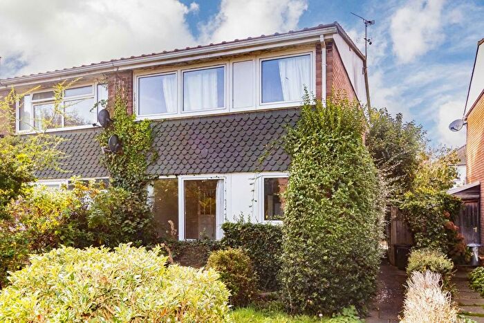 3 Bedroom Property To Rent In Craneford Close, Twickenham, TW2