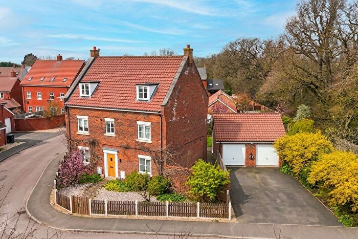 5 Bedroom Detached House For Sale In Pelargonium Drive, Wymondham, NR18