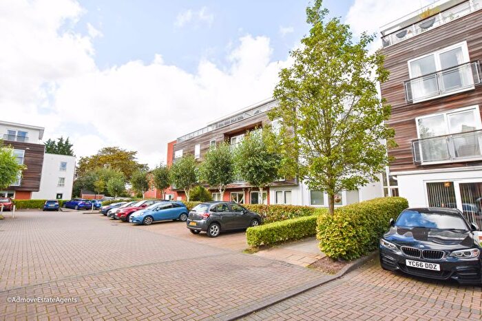 2 Bedroom Flat To Rent In Romana Square, Timperley, Altrincham, WA14