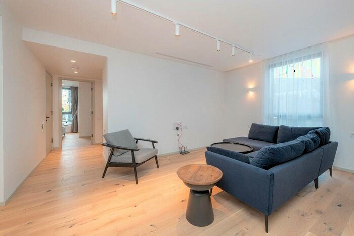 2 Bedroom Apartment To Rent In Water Lane, London, EC3R