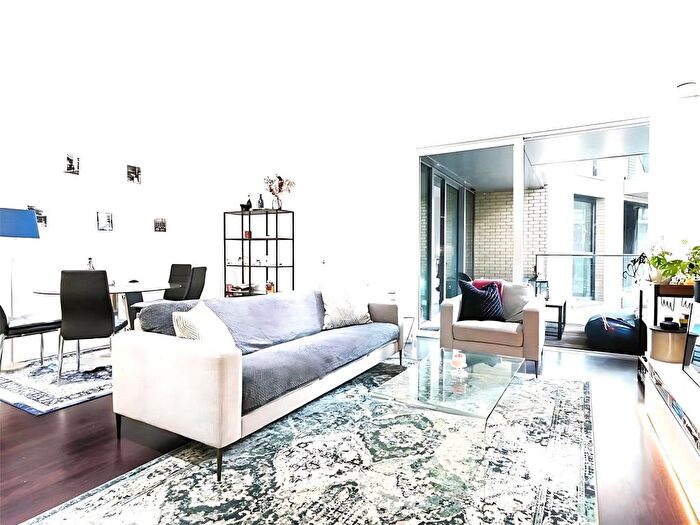 2 Bedroom Flat To Rent In Meranti House, Alie Street, Aldgate, London, E1